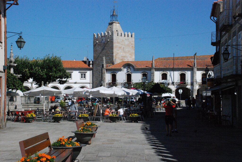 PERCURSOS TEMÁTICOS - HISTÓRIA & PATRIMÓNIO